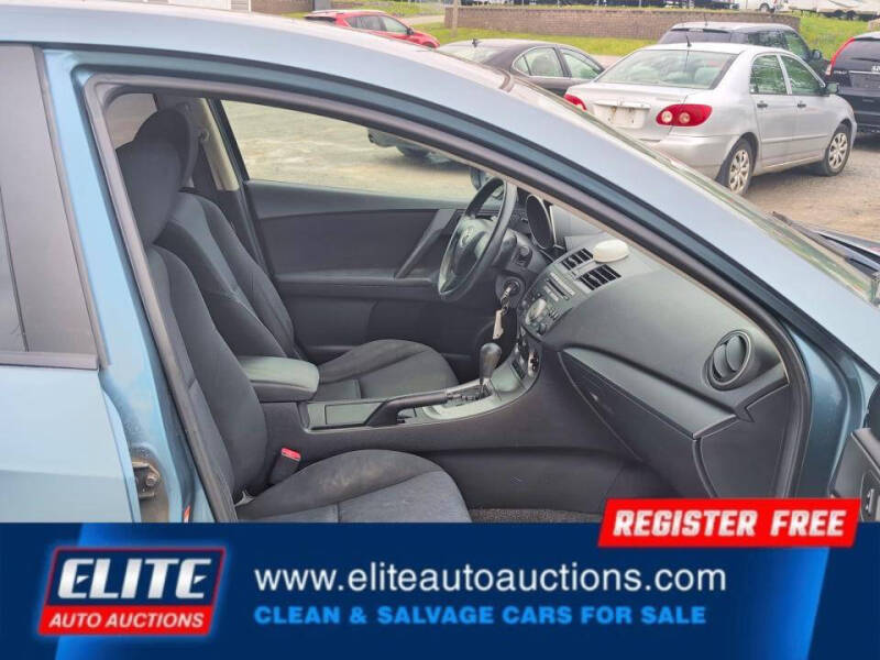2010 Mazda MAZDA3