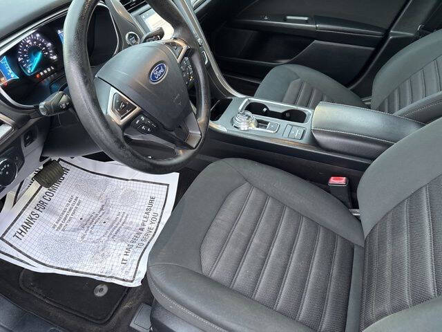 2019 Ford Fusion Hybrid SE