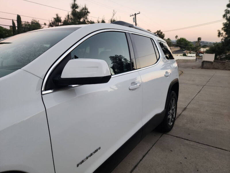 2017 GMC Acadia SLT-1