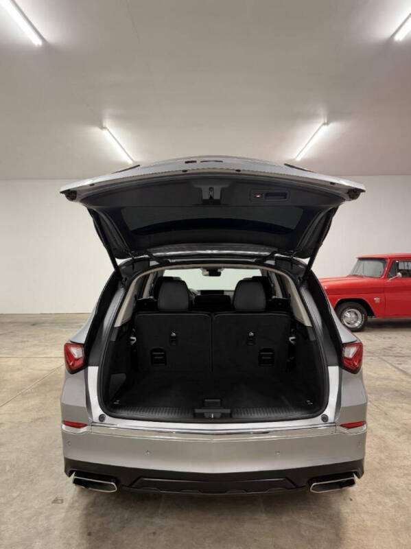 2022 Acura MDX w/Tech