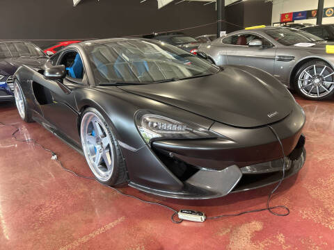 2017 McLaren 570GT