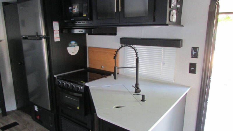 2022 Forest River CHEROKEE 264RL