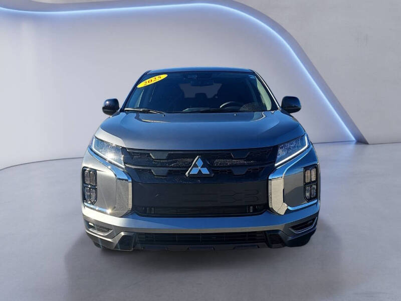 2025 Mitsubishi Outlander Sport LE