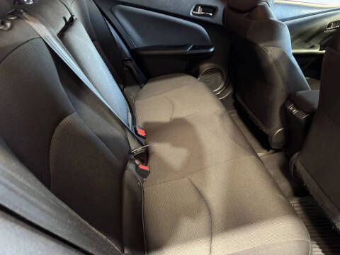 2022 Toyota Prius L Eco