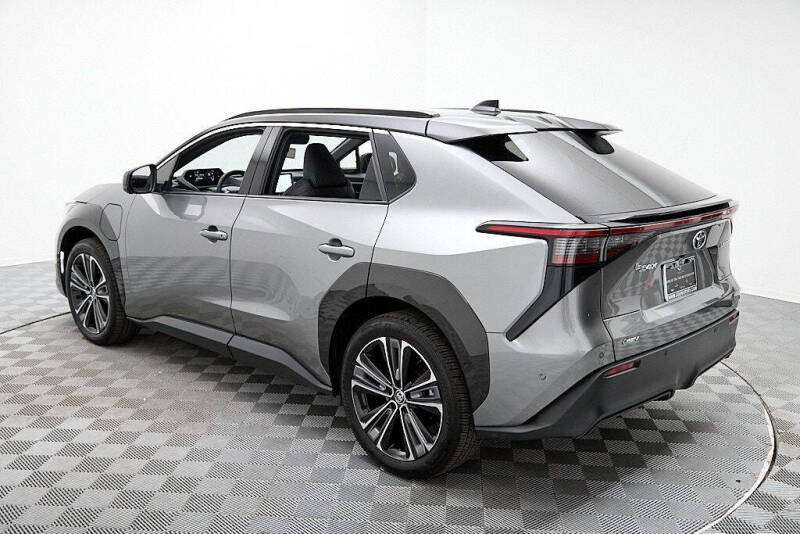 2024 Toyota bZ4X Limited