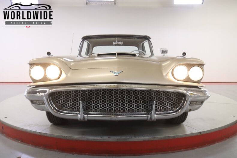 1959 Ford Thunderbird