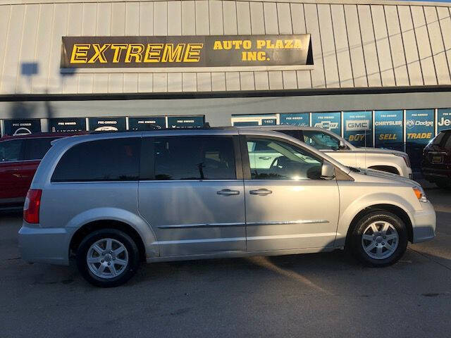 2011 Chrysler Town and Country for sale at Extreme Auto Plaza in Des Moines, IA