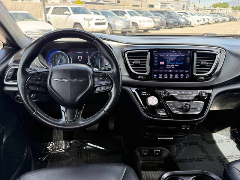 2018 Chrysler Pacifica Touring L
