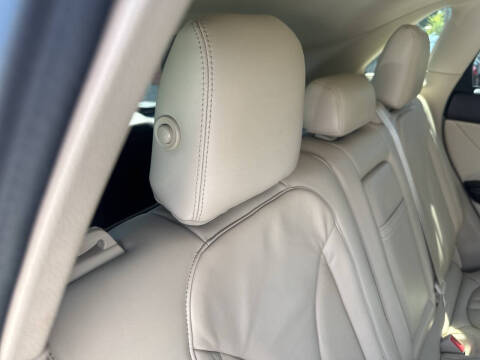 2017 Lincoln MKC Select