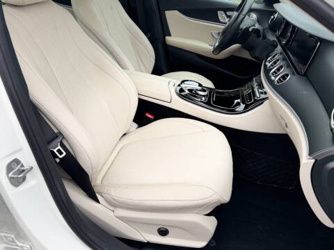 2017 Mercedes-Benz E-Class E 300 4MATIC