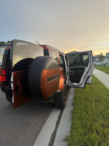 2024 Land Rover Defender 110 P300 S