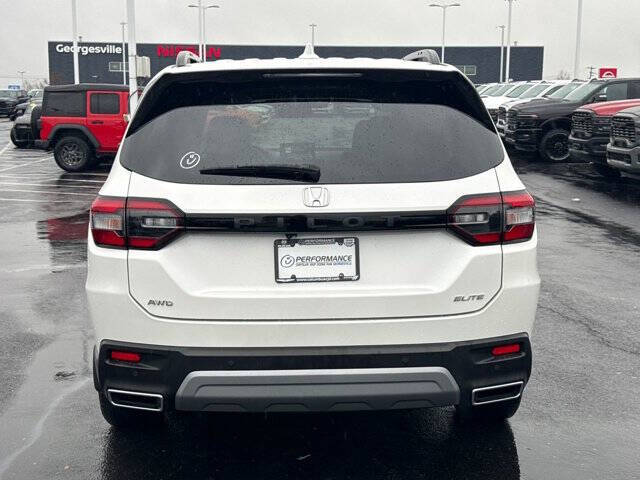 2023 Honda Pilot Elite