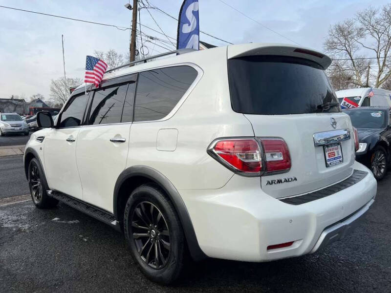 2017 Nissan Armada Platinum