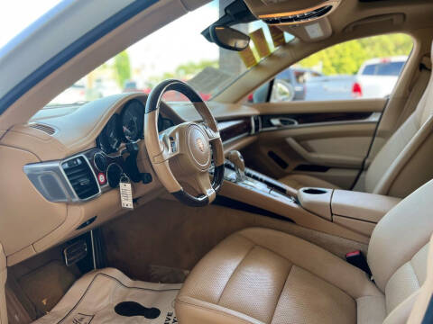 2013 Porsche Panamera