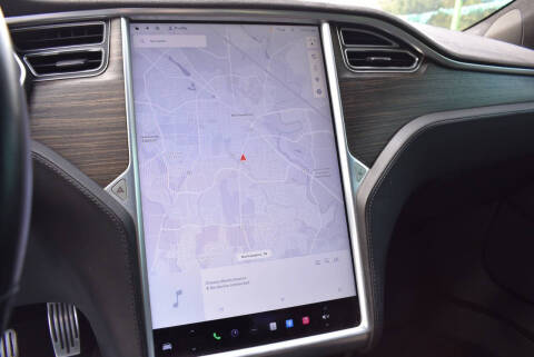 2015 Tesla Model S 70