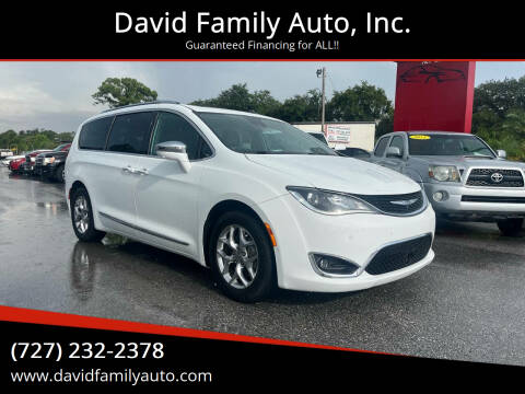 2017 Chrysler Pacifica for sale at David Family Auto, Inc. in New Port Richey FL