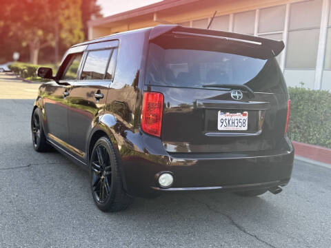 2008 Scion xB