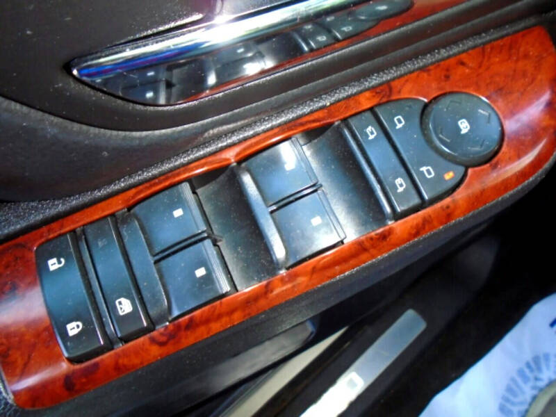 2014 Chevrolet Suburban LTZ