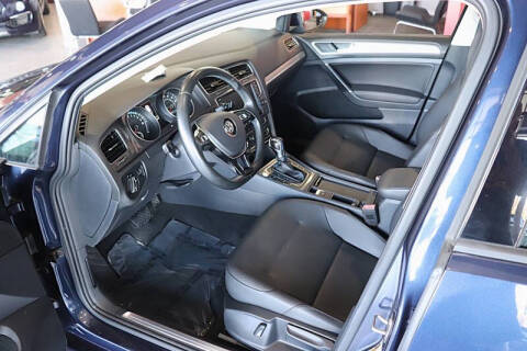 2016 Volkswagen e-Golf SEL Premium