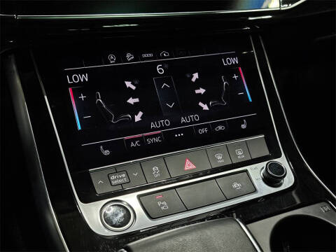 2023 Audi Q7 quattro Premium Plus 55 TFSI