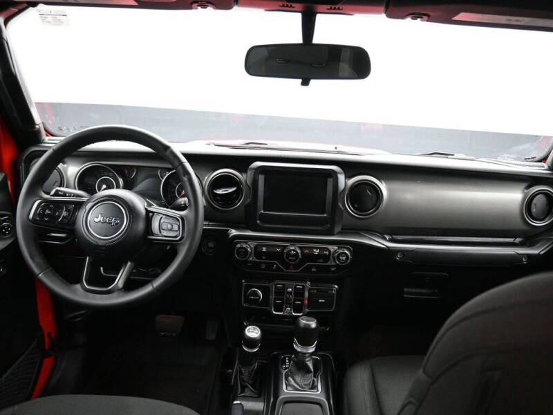 2023 Jeep Gladiator Sport