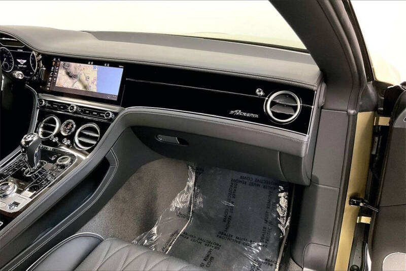 2024 Bentley Continental