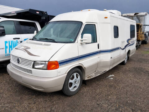 2004 Winnebago Rialta 22HD