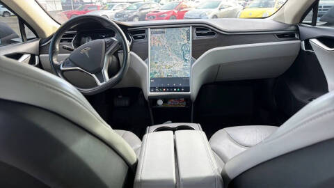 2014 Tesla Model S