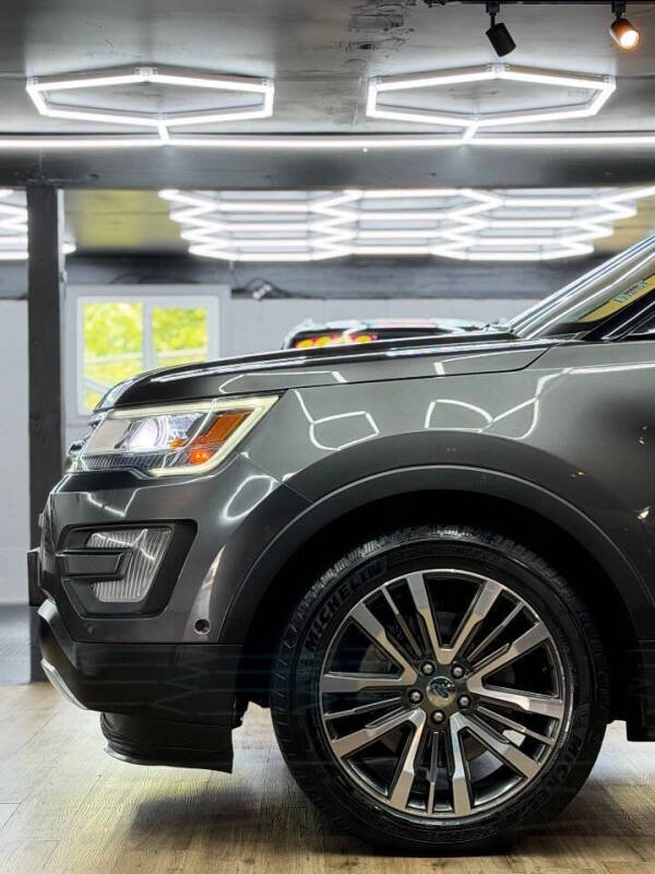 2016 Ford Explorer Platinum