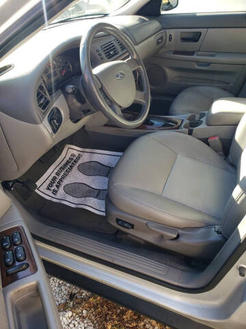 2003 Ford Taurus SEL Deluxe