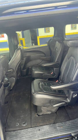 2021 Chrysler Pacifica Touring L