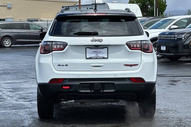 2025 Jeep Compass Trailhawk