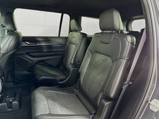 2025 Jeep Grand Cherokee L Altitude X