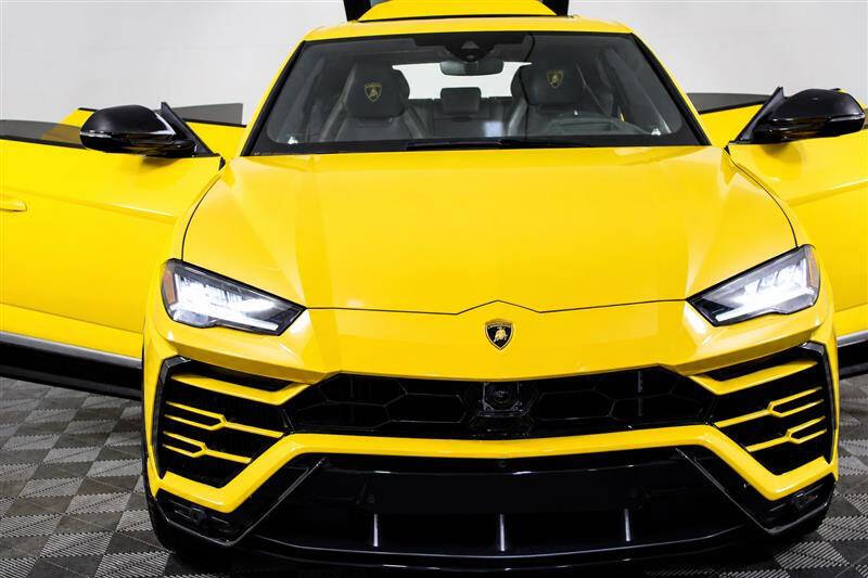 2019 Lamborghini Urus
