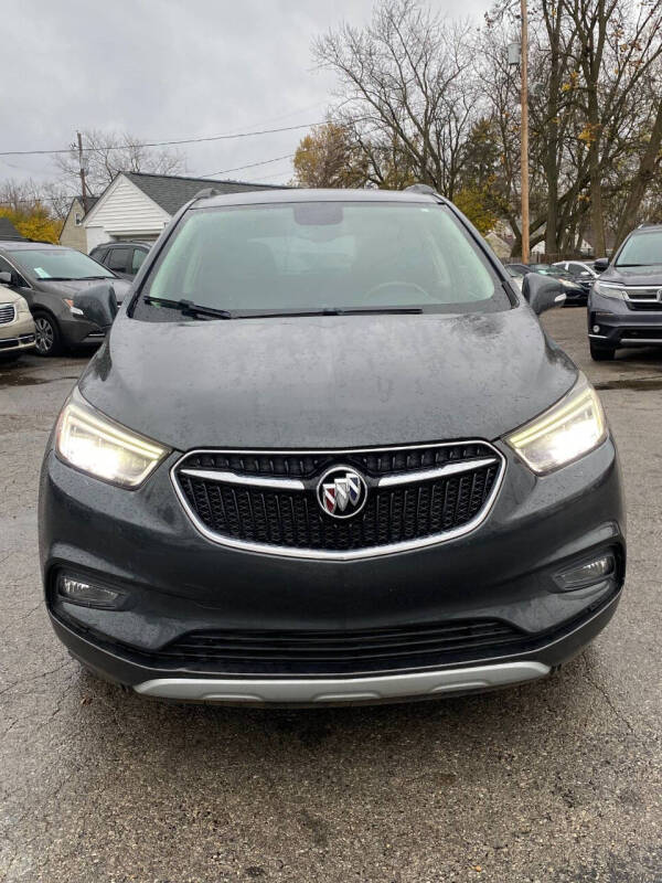 Used 2018 Buick Encore Essence with VIN KL4CJCSB5JB546853 for sale in Hilliard, OH