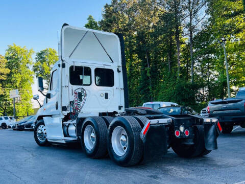 2015 Freightliner Cascadia