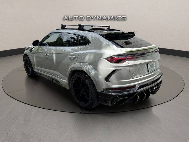 2019 Lamborghini Urus