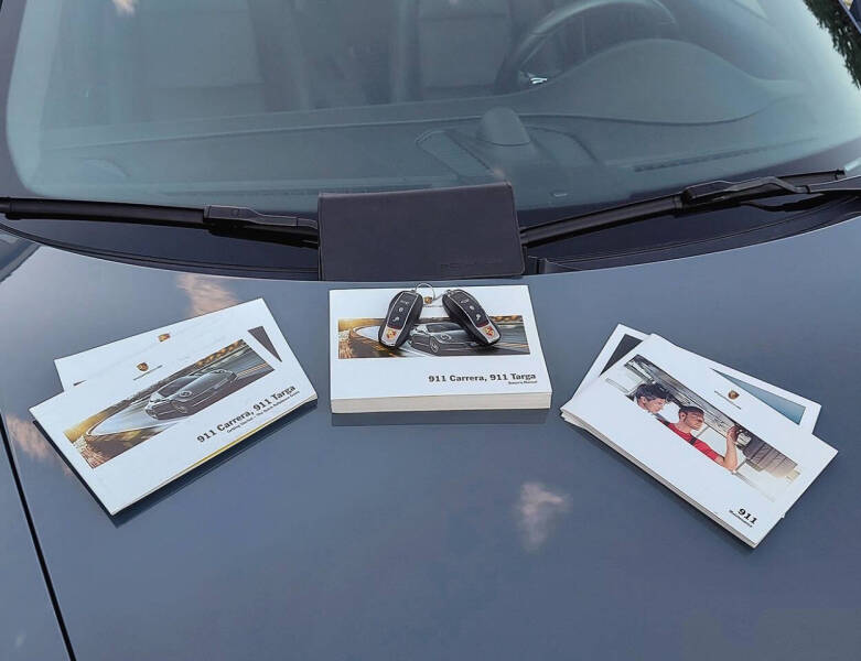 2017 Porsche 911 Carrera 4S