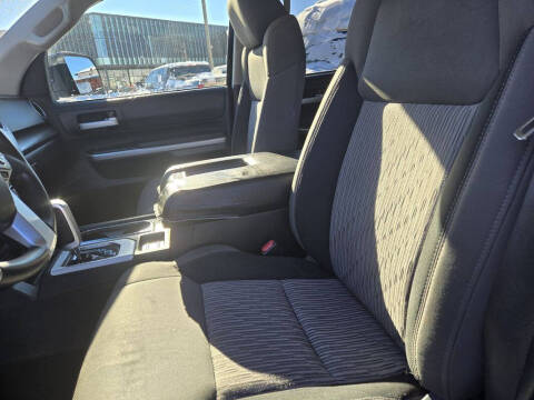 2014 Toyota Tundra SR5