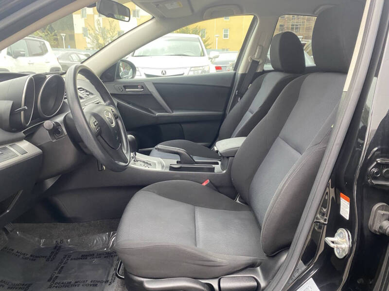 2010 Mazda MAZDA3 i Touring