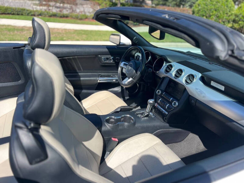 2015 Ford Mustang EcoBoost Premium