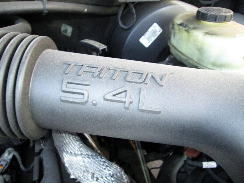 2000 Ford Excursion XLT