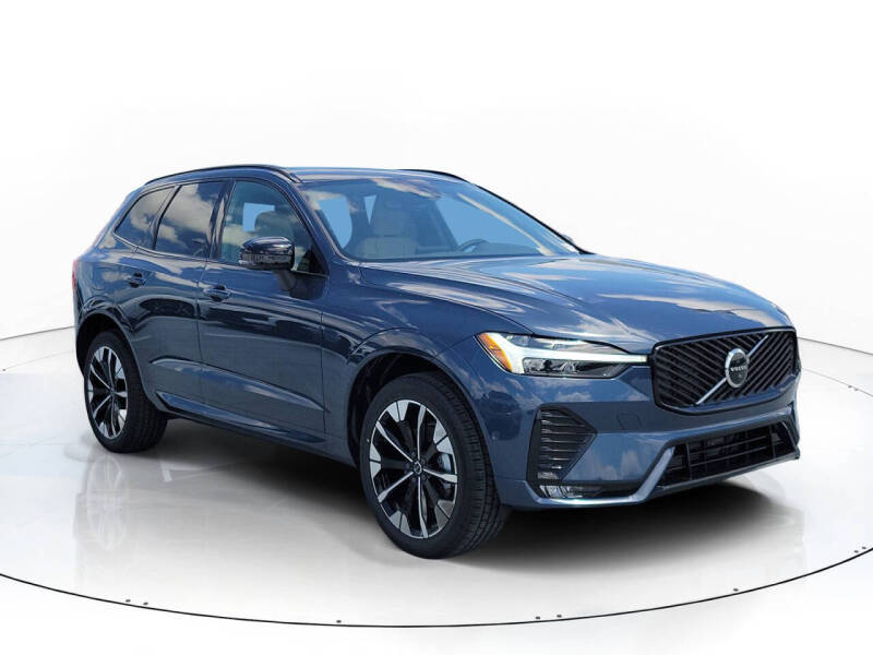 2026 Volvo XC60 B5 Plus