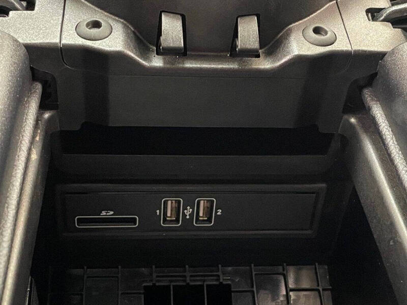 2017 Mercedes-Benz E-Class E 300 4MATIC