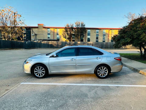 2016 Toyota Camry XLE