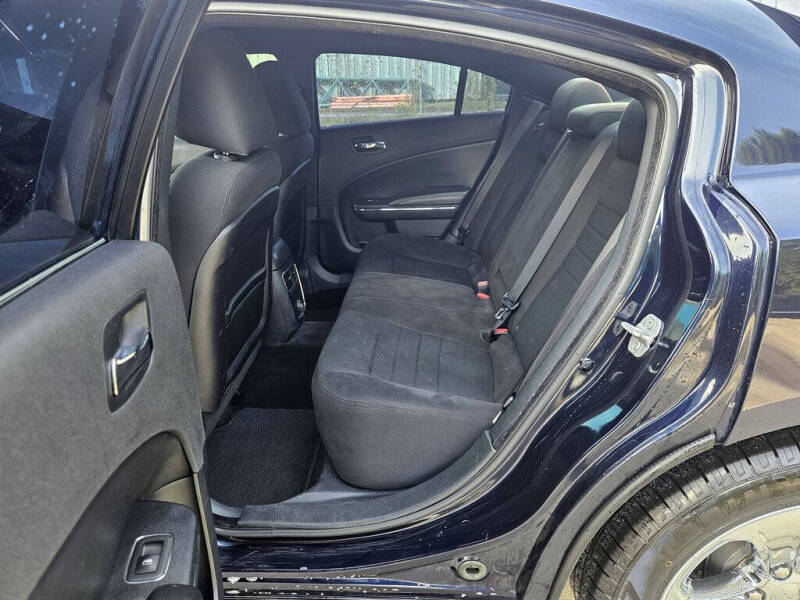 2012 Dodge Charger SE