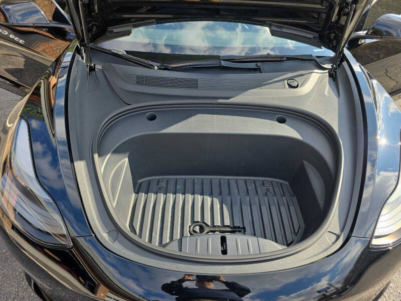 2023 Tesla Model 3 Performance