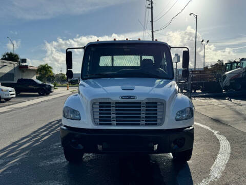 2016 Freightliner M2 106