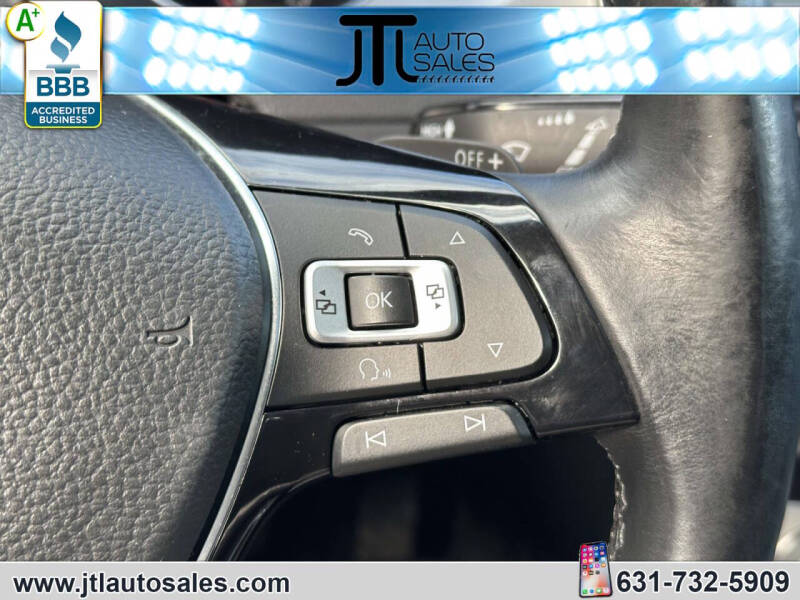 2017 Volkswagen Golf TSI Wolfsburg Edition