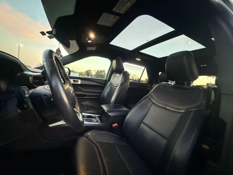 2020 Ford Explorer ST